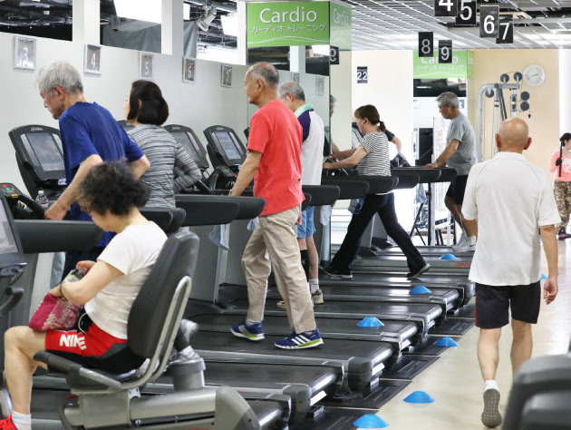 シニア　本気でジム通い