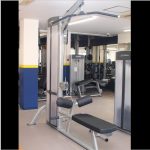 ラットプルダウンマシーン